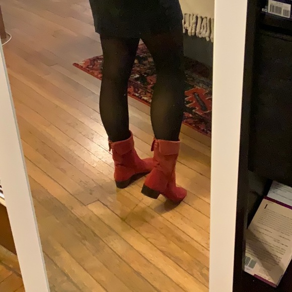Red suede ankle boots - Picture 7 of 10